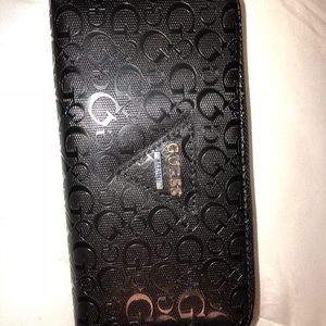 Guess wallet